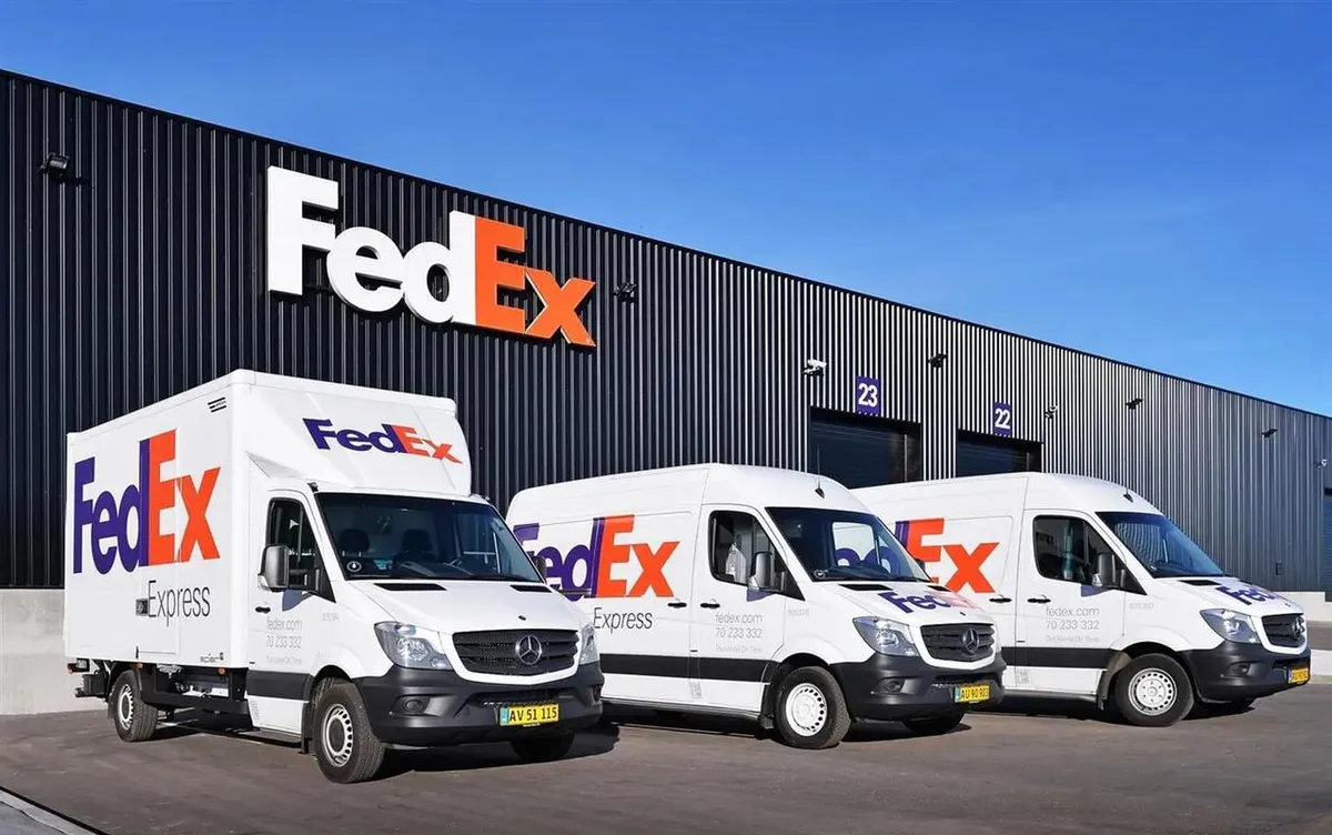FedEx DDP Shipping: Door to Door with Duties and Taxes Included (2026)
