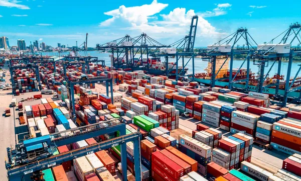 How Much Does DDP Shipping Really Cost? Breaking Down Every Fee (2026)